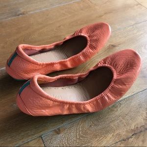 Tieks Ballet Flats in Coral Patent